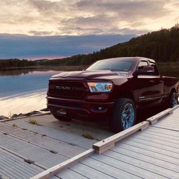 Meet your Posher, Brandon - Picture 1 of 1